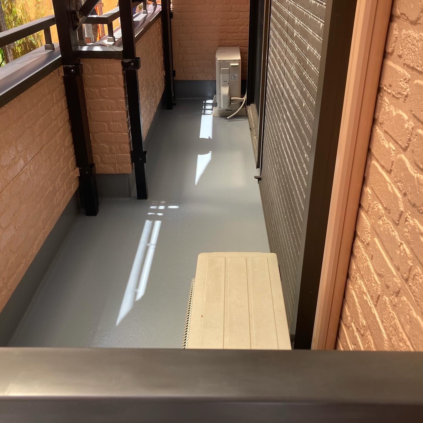大好評のベランダ防水、密着工法のご紹介です!✨
