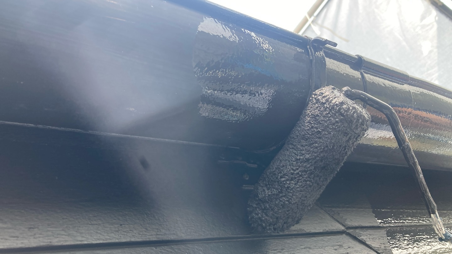 多気郡のN様邸で行われた外壁の上塗り作業の様子をお届けします...