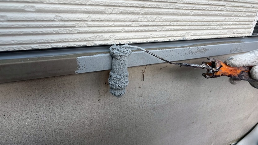 本日は松阪市O様邸邸にて、充実したシーリング作業を行いました...