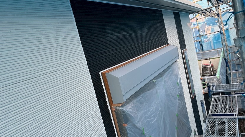 本日は松阪市O様邸邸にて、充実したシーリング作業を行いました...