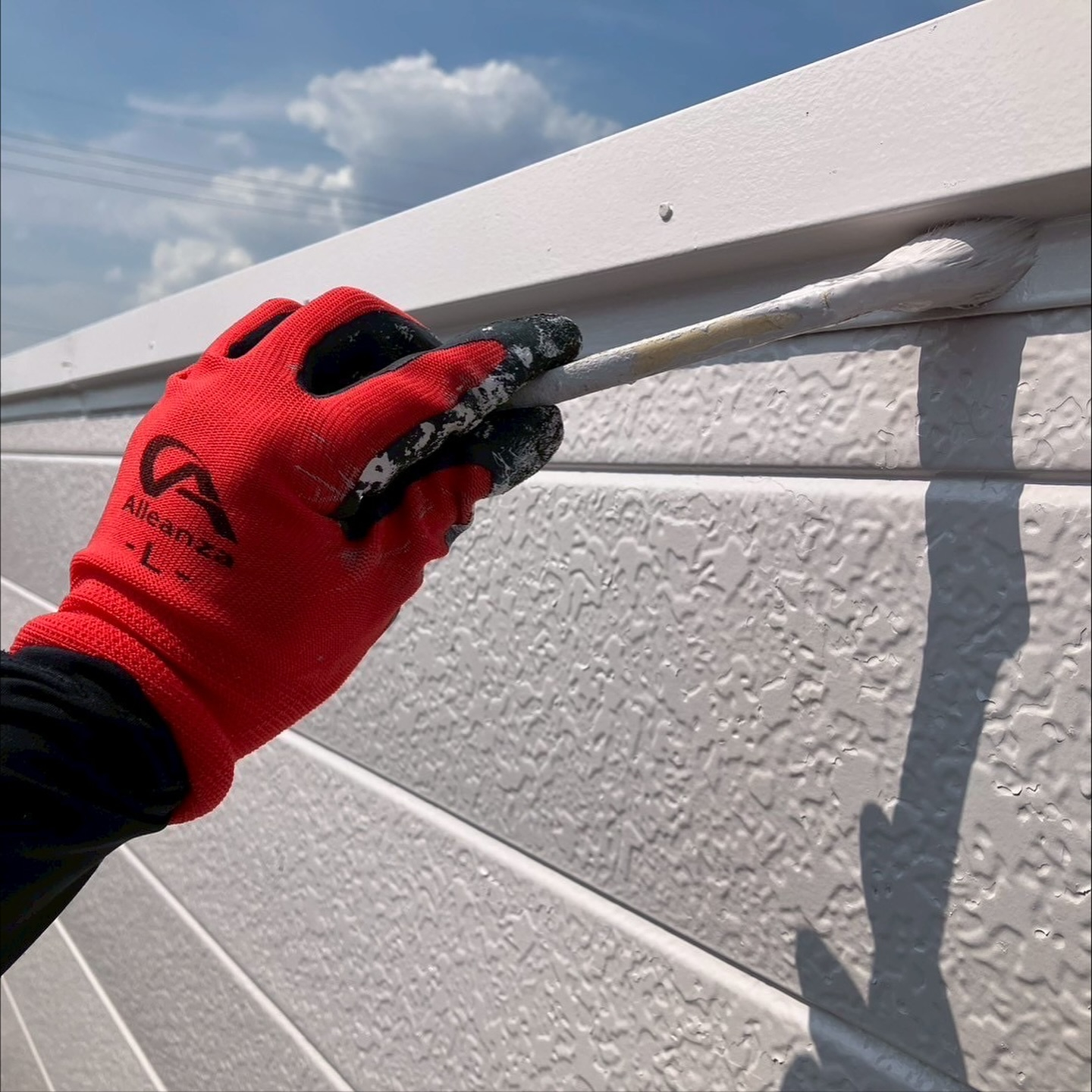 商工会議所青年部で大変お世話になった先輩方の事務所にて、塗り...