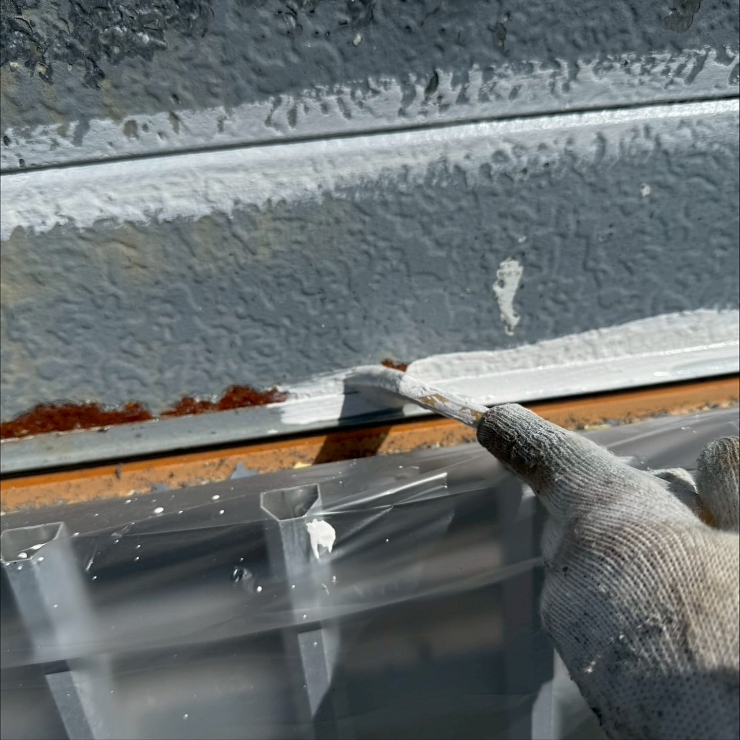 商工会議所青年部で大変お世話になった先輩方の事務所にて、塗り...