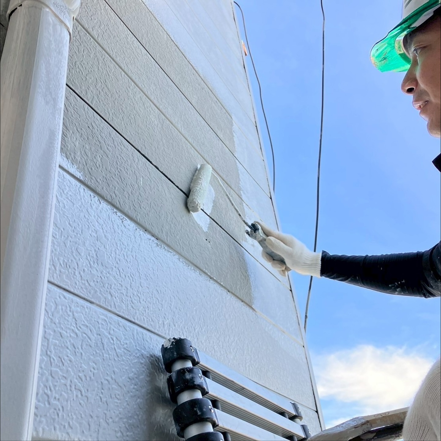 商工会議所青年部で大変お世話になった先輩方の事務所にて、塗り...