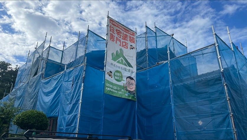 本日は松阪市平成町のK様邸にて、高圧洗浄を実施いたしました！...