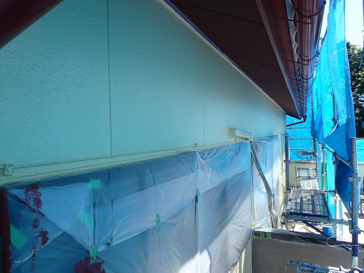 松阪市K様邸にて、外壁のメイン部分の塗装が完了しました！✨