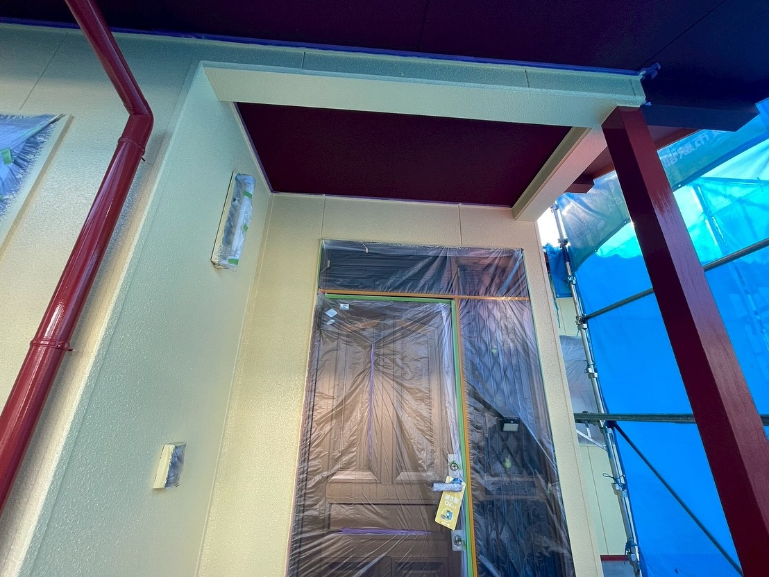 松阪市K様邸にて、外壁のメイン部分の塗装が完了しました！✨