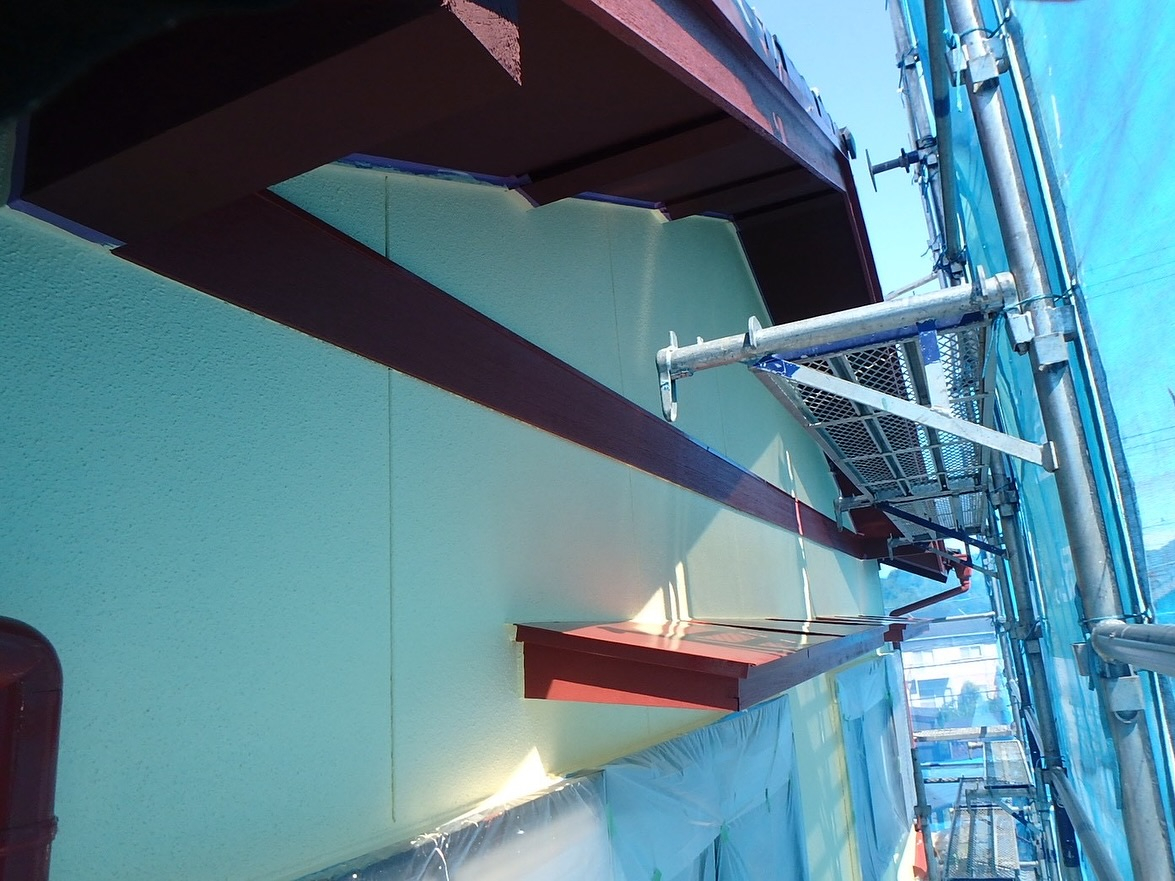 松阪市K様邸にて、外壁のメイン部分の塗装が完了しました！✨