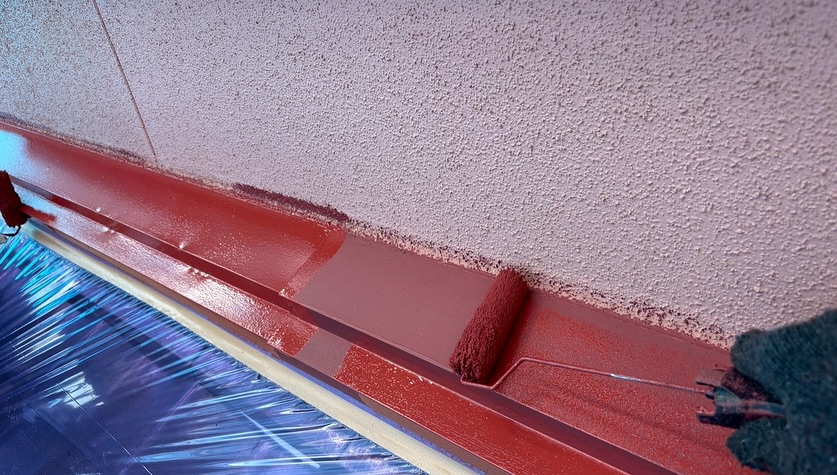 今回ご紹介するのは、松阪市K様邸で行った【付帯部・軒天塗装工...