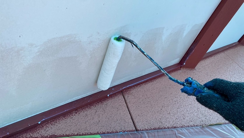 今回ご紹介するのは、松阪市K様邸で行った【付帯部・軒天塗装工...