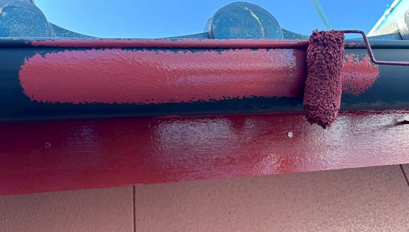 今回ご紹介するのは、松阪市K様邸で行った【付帯部・軒天塗装工...